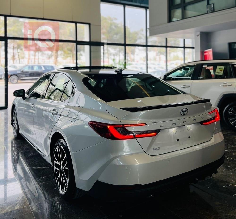 تويوتا كامري